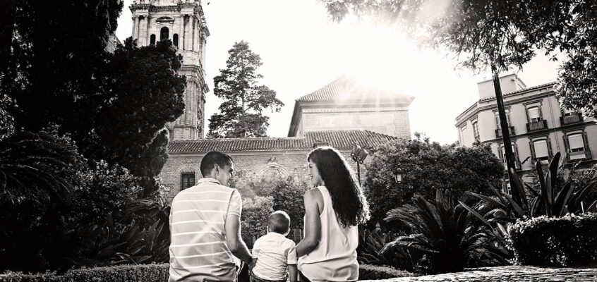 Preboda por el entorno de la Catedral de Málaga