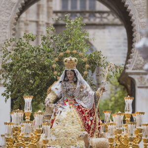Coronación Pastora Santa Marina. 2025