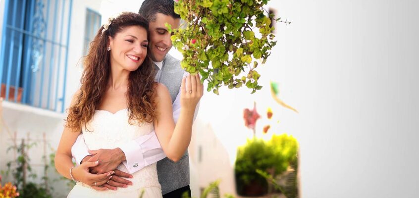 Carmen & Nacho. Una postboda mágica por Frigiliana