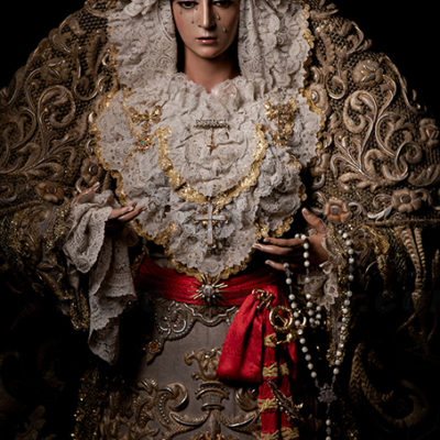 Esperanza de Málaga en su trono procesional. Semana Santa 2022