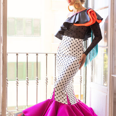 Moda flamenca. Miss Mundo Málaga 2024