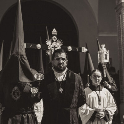 VIERNES SANTO - El mejor Patrimonio es el Humano