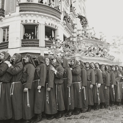 LUNES SANTO - EL MEJOR PATRIMONIO ES EL HUMANO