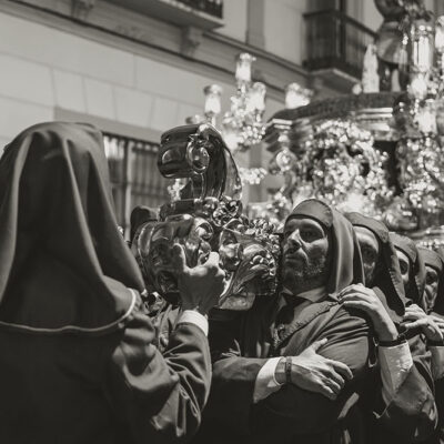 LUNES SANTO - EL MEJOR PATRIMONIO ES EL HUMANO