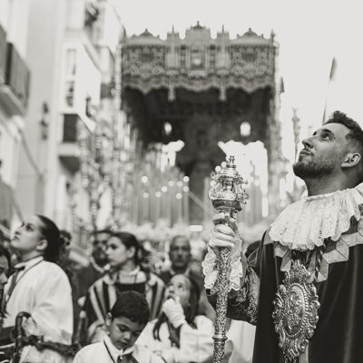 MARTES SANTO - EL MEJOR PATRIMONIO ES EL HUMANO