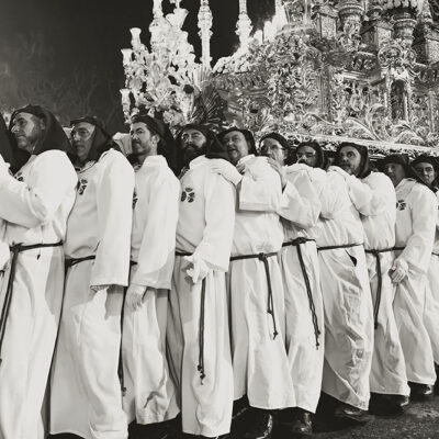 MIÉRCOLES SANTO - EL MEJOR PATRIMONIO ES EL HUMANO